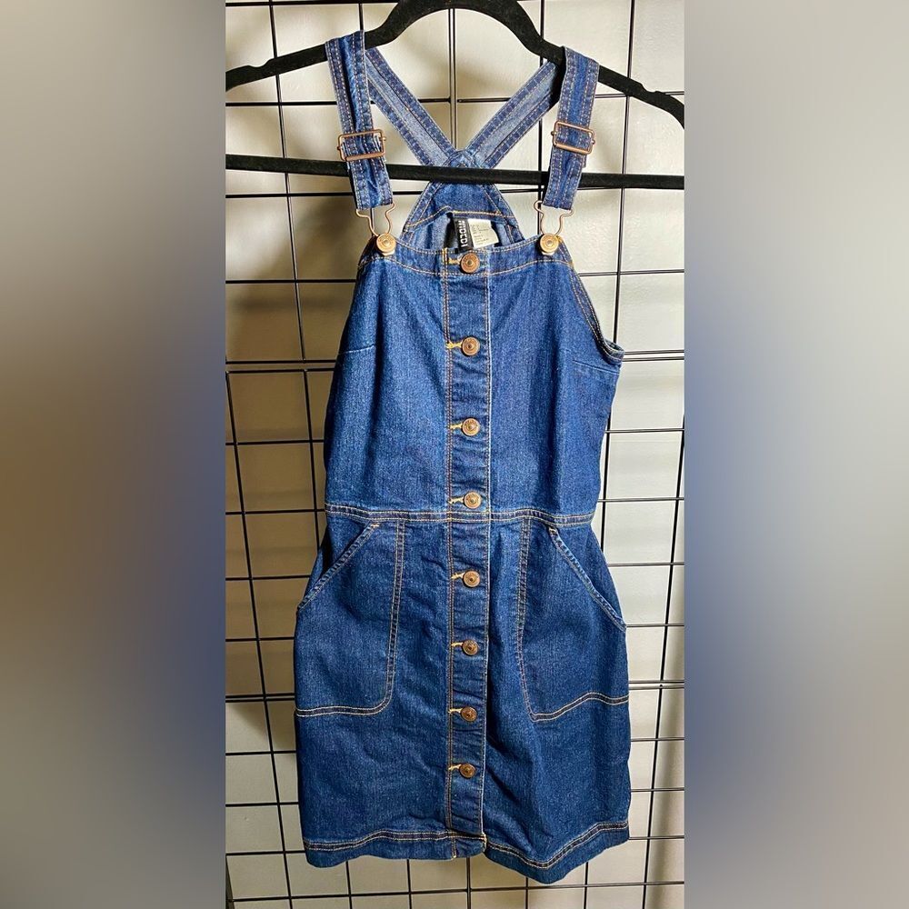 Divided H&M stretch denim button down fitted skirtall EUC